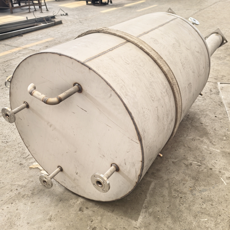 1742893406611020.jpg 儲罐3.jpg