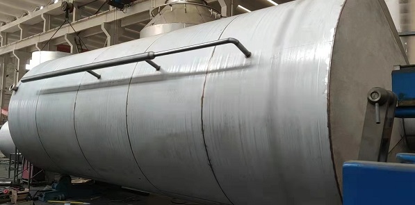 1758790363137096.jpg 不銹鋼噴淋塔.jpg